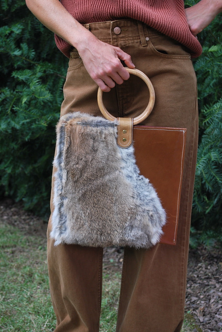Pouch with handle
