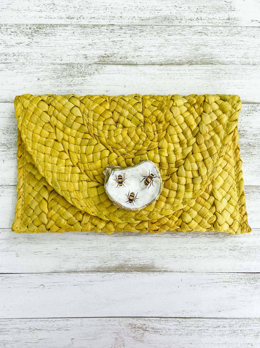 Oyster Honey Bee Shell Clutch