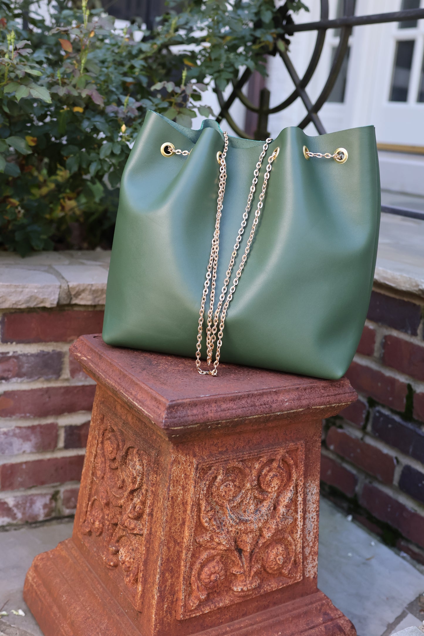 Frankie Bucket Bag