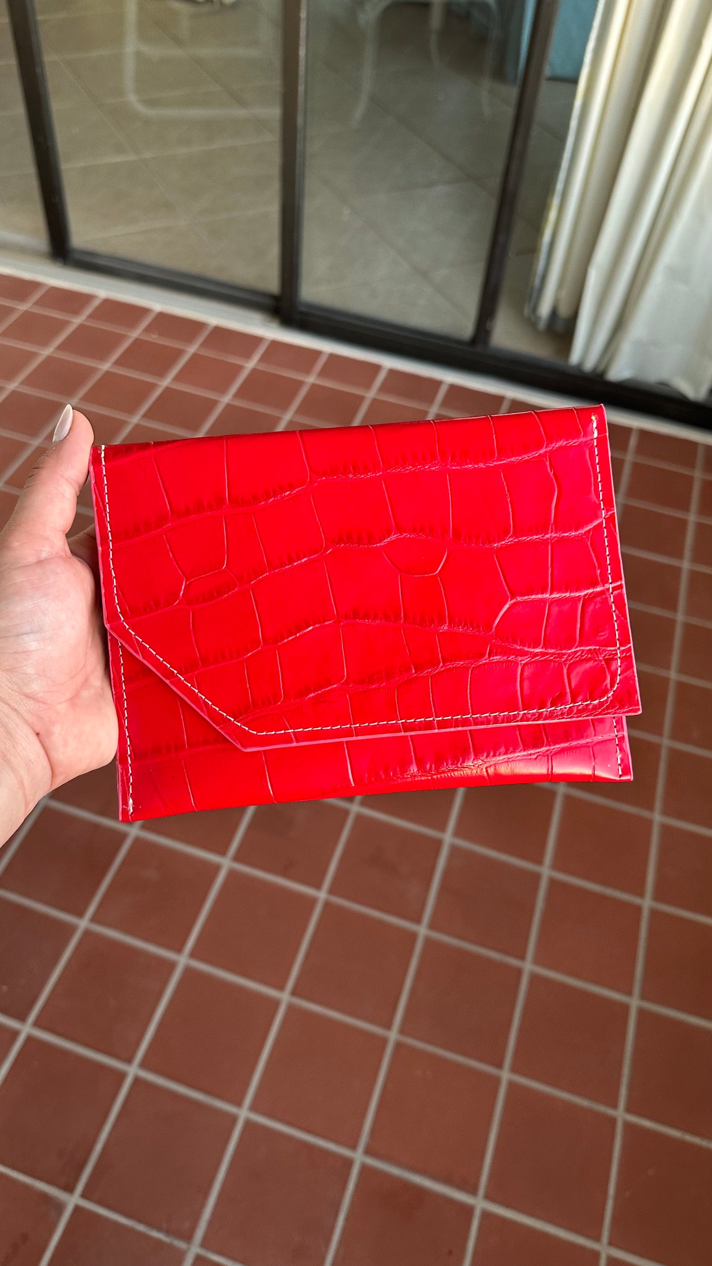 Ruby Style Clutch in Red