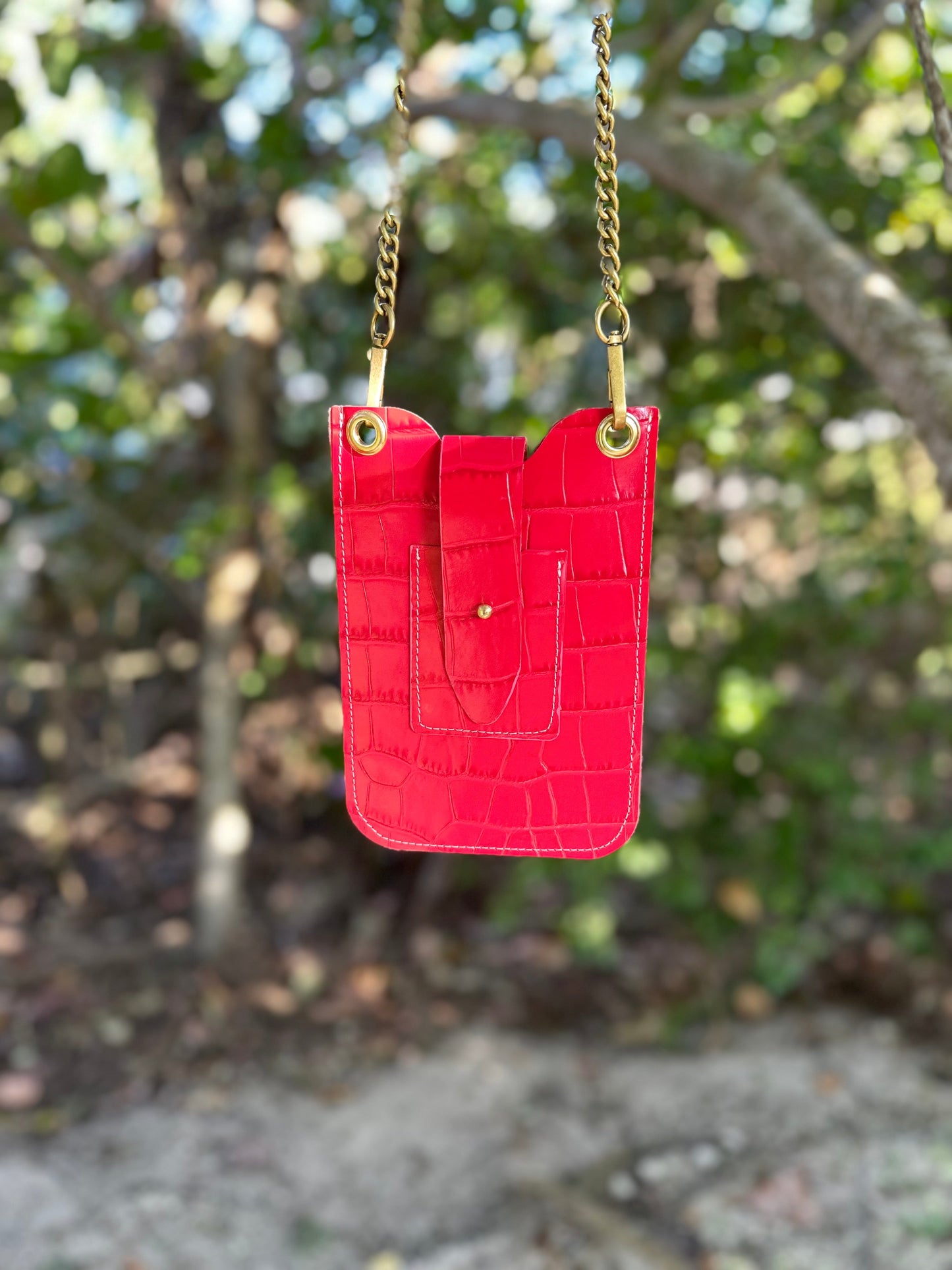 Classic Style Phone Pouch Crossbody in Red Alligator