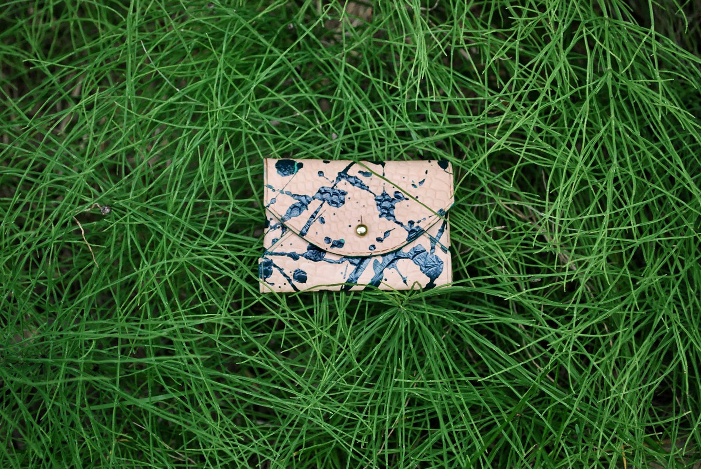 Coin Wallet in Splashed Green