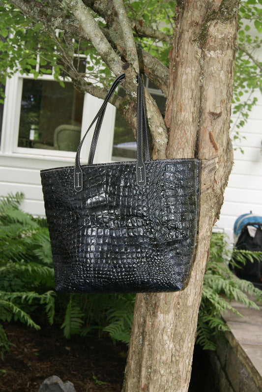 Mary Style Tote in Black