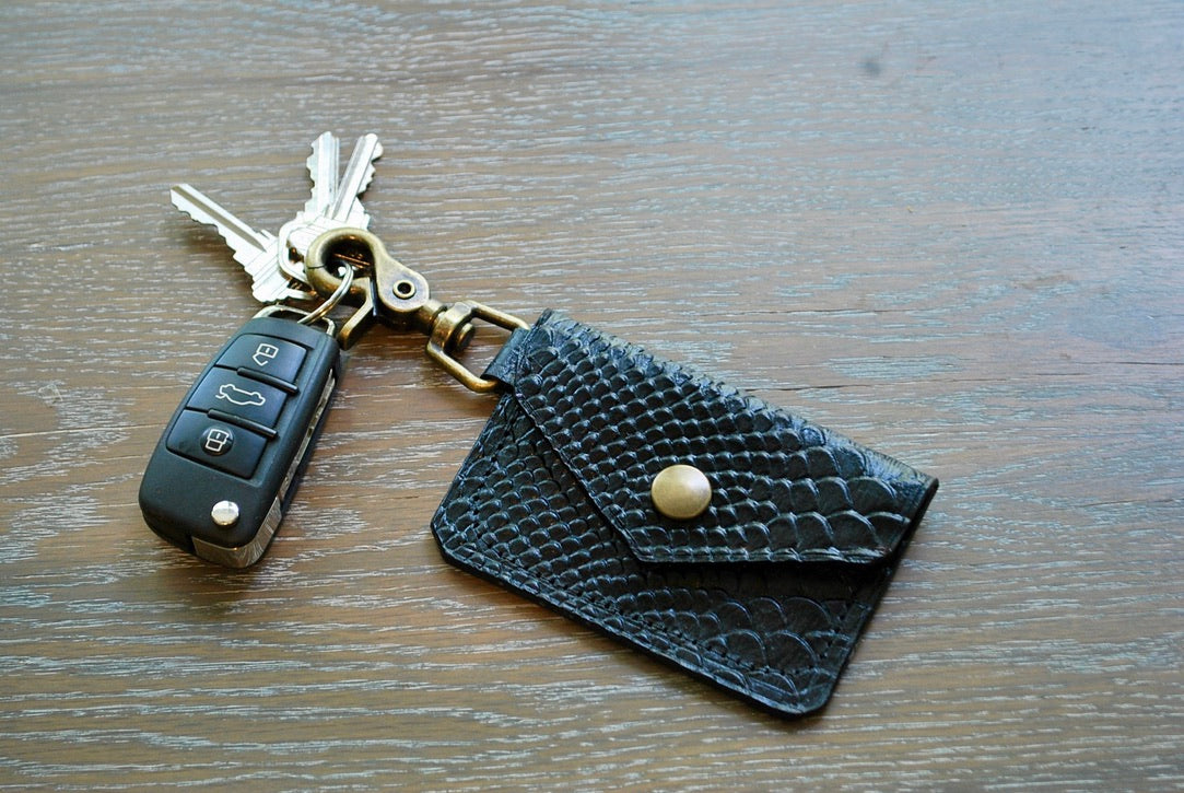 Key Chain Card Wallet in Black